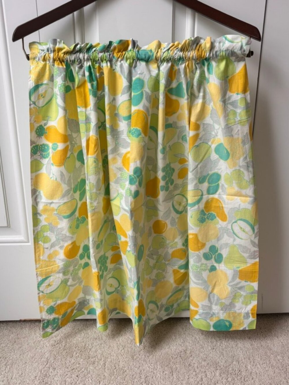 Vintage fruit motif cotton handmade curtain panel valance 27x35